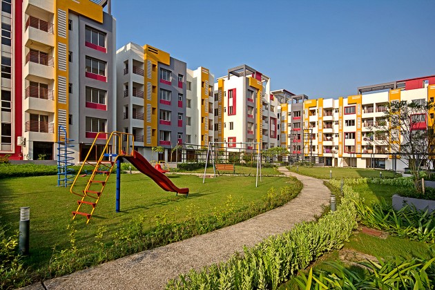 Play Area & Jogging Track